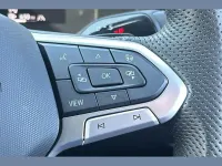 Begagnad VW Passat R-line 150 HK (110 kW) 2024 Grå Kombi