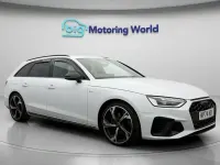 Usado Audi A4 Black Edition 163 CV (119 kW) 2024 Blanco Familiar