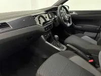 Usado VW Polo R-line 110 HP (80 kW) 2021 Prateado Citadino
