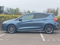Begagnad Ford Fiesta ST-Line 100 HK (73 kW) 2023 Blå Halvkombi
