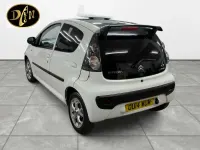 Used Citroën C1 Platinum 2014 White Hatchback