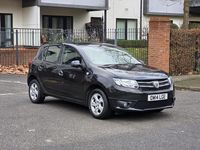 Begagnad Dacia Sandero Lauréate 75 HK (55 kW) 2014 Svart Halvkombi