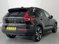 Used Volvo XC40 Ultra 194 HP (142 kW) 2025 Black SUV