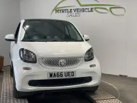 Usado Smart ForTwo Coupé 71 HP (52 kW) 2016 Azul Coupé