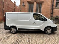 Used Renault Trafic Business 2015 White MPV