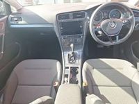 Used VW Golf VII SE 130 HP (95 kW) 2018 Blue Hatchback