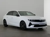 Used Vauxhall Astra GS Line 130 HP (95 kW) 2023 White Hatchback