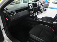 Used Renault Clio V Esprit Alpine 2024 Glacier white Hatchback