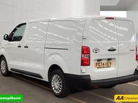 Used Toyota Proace 145 HP (106 kW) 2024 White MPV
