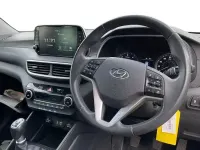 Usado Hyundai Tucson SE 116 HP (85 kW) 2020 Branco SUV