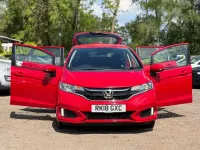 Używany Honda Jazz S 102 KM (75 kW) 2018 Czerwony Hatchback