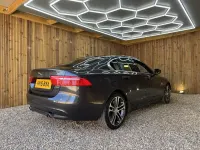 Used Jaguar XE Portfolio 240 HP (176 kW) 2016 Grey Sedan