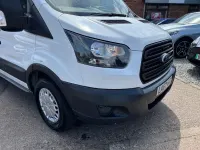 Używany Ford Transit 130 KM (95 kW) 2018 Biały Van