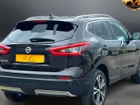 Used Nissan Qashqai N-Connecta 116 HP (85 kW) 2017 Black SUV