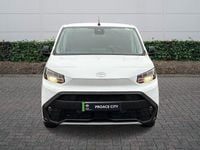 New Toyota Proace 50 kW (68 HP) 2025 White MPV