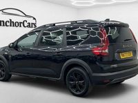 Używany Dacia Jogger Extreme 141 KM (103 kW) 2025 Minivan