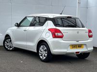 Usado Suzuki Swift SZ3 90 CV (66 kW) 2019 Blanco Utilitario