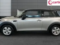 Used Mini Cooper Classic 136 HP (100 kW) 2022 Silver Hatchback