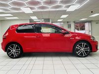 Used VW Golf VII GTD 2014 Red Hatchback