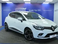 Used Renault Clio Iconic 75 HP (55 kW) 2019 White Hatchback