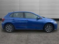 Used VW Polo Life 95 HP (69 kW) 2023 Blue Hatchback