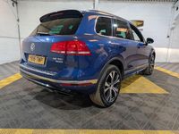 Used VW Touareg R-line 262 HP (192 kW) 2016 Blue SUV