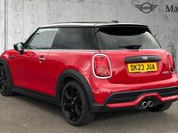 Used Mini Cooper Classic 136 HP (100 kW) 2023 Chili red Hatchback