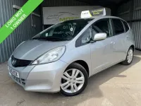 Used Honda Jazz ES 99 HP (72 kW) 2015 Silver Hatchback