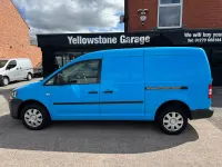 Used VW Caddy Maxi Startline 101 HP (74 kW) 2014 Blue MPV