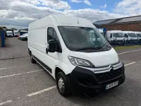 Begagnad Citroën Relay 140 HK (102 kW) 2020 Vit Van