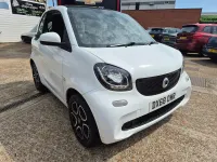 Used Smart ForTwo Coupé Premium 71 HP (52 kW) 2018 White Coupe