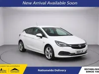 Second-hand Vauxhall Astra SRi 150 CP (110 kW) 2019 Alb Hatchback