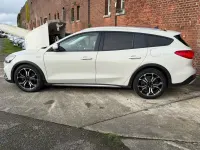 Used Ford Focus Active 125 HP (91 kW) 2018 White Estate