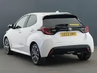 Used Toyota Yaris 116 HP (85 kW) 2022 White Hatchback