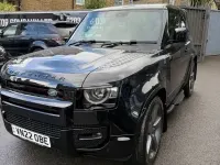 Usado Land Rover Defender S 525 CV (386 kW) 2022 Negro SUV