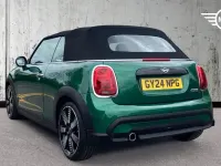 Used Mini Cooper Exclusive 134 HP (98 kW) 2024 Green Hatchback