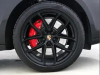 Used Porsche Macan 434 HP (319 kW) 2023 Black SUV