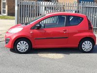 Second-hand Peugeot 107 Active 68 CP (50 kW) 2013 Roșu Hatchback