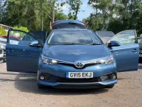 Used Toyota Auris Business Edition 2015 Blue Hatchback