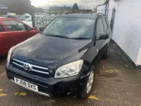 Usado Toyota RAV4 134 CV (98 kW) 2008 Negro SUV