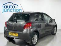 Used Toyota Yaris SR 101 HP (74 kW) 2009 Grey Hatchback
