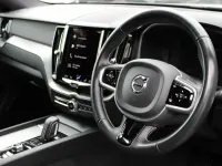 Used Volvo XC60 R-Design 197 HP (144 kW) 2021 SUV