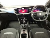 Second-hand Vauxhall Mokka 136 CP (100 kW) 2025 Gri SUV