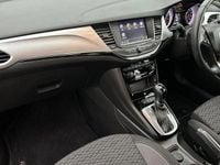 Used Vauxhall Astra SRi 145 HP (106 kW) 2020 Red Hatchback