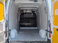 Used Vauxhall Movano 145 HP (106 kW) 2017 White MPV