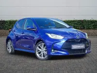 Used Toyota Yaris 116 HP (85 kW) 2024 Blue Hatchback