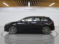 Usado Kia Ceed 158 HP (116 kW) 2022 Preto Citadino