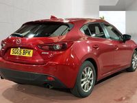 Begagnad Mazda 3 165 HK (121 kW) 2015 Röd Halvkombi