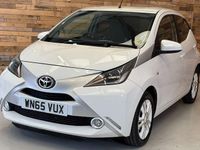 Gebraucht Toyota Aygo X-pure 69 PS (50 kW) 2015 Weiß Kleinwagen