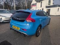 Used Volvo V40 R-Design 118 HP (86 kW) 2014 Blue Hatchback